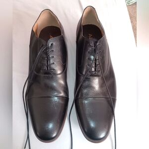 Men's size 12, Aldo black oxfords
